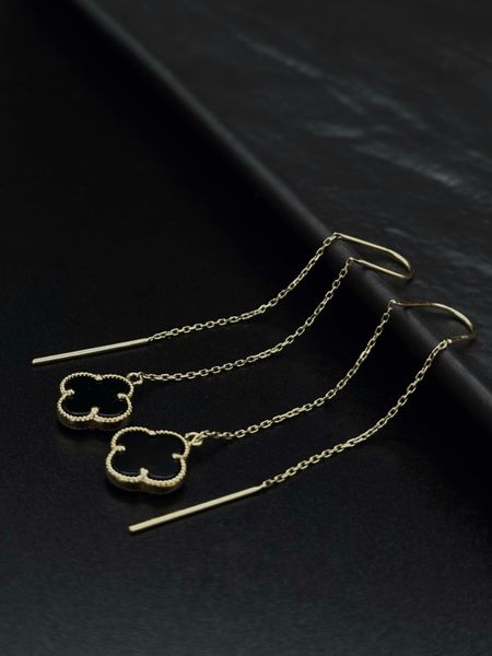 Жіночі золоті сережки "Конюшина" з чорним оніксом 585 проби 0017-1 фото